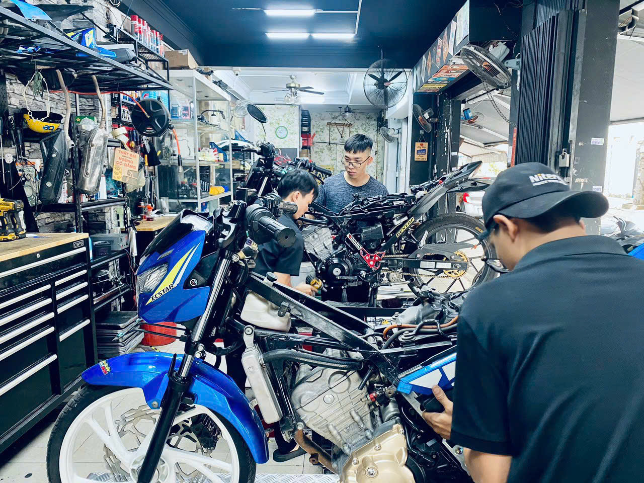 Hỗ trợ cứu hộ xe máy tại khu vực Quận 1